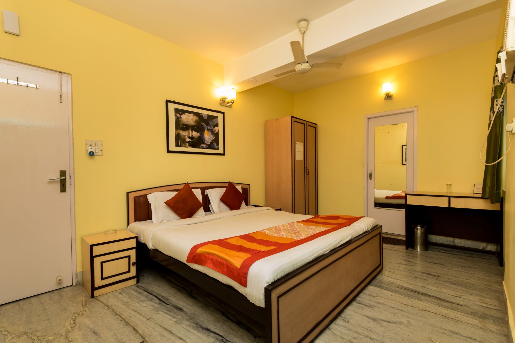 Super Hotel O Alipore Near Chetla Formerly Alipore Guest House Alīpur Extérieur photo