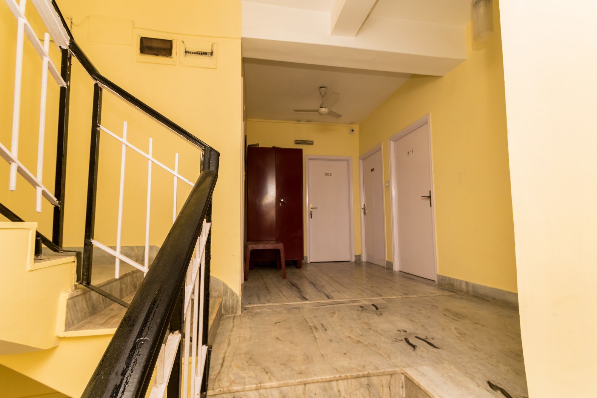 Super Hotel O Alipore Near Chetla Formerly Alipore Guest House Alīpur Extérieur photo
